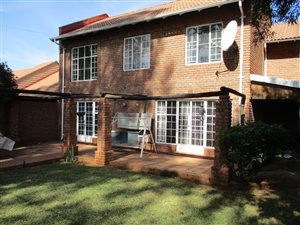 3 Bed House in Pollak Park