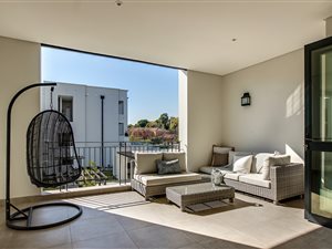 2 Bed Apartment in Bryanston