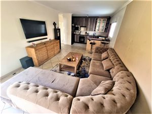3 Bed Simplex in The Reeds