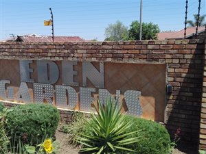 2 Bed Simplex in Rooihuiskraal