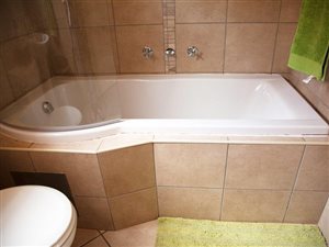 3 Bed House in Ninapark