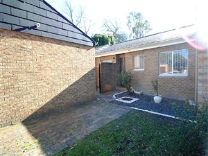 2 Bed Townhouse in Die Rand