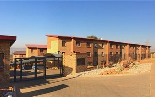 2 Bedroom Apartment in Philip Nel Park