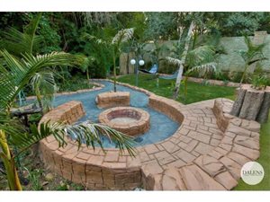 1 Bed Apartment in Lanseria and surrounds