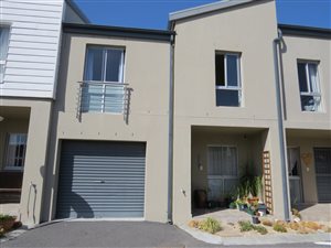 3 Bed Townhouse in Strand Central
