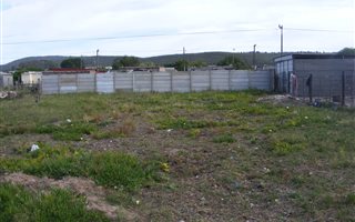 621 m² Land available in Albertinia