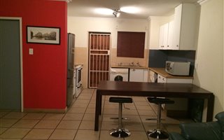 2 Bedroom Duplex in Newlands