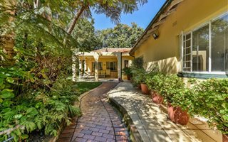 4 Bedroom House in Greenside East