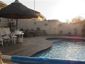 3 Bed House in Rewlatch