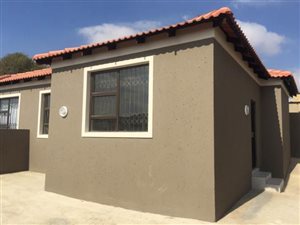 2 Bed House in Diepkloof