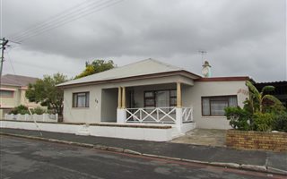 3 Bedroom House in Glenlily