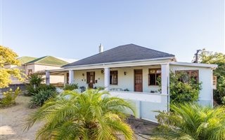 4 Bedroom House in Wellington Central