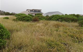 486 m² Land available in Pearly Beach