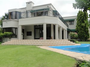 4 Bed House in Dainfern Golf Estate