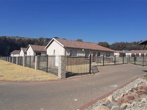 2.8 ha Land available in Ladybrand