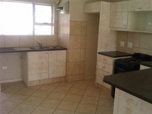 2 Bed Apartment in Oudtshoorn