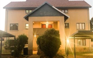 2 Bedroom Apartment in Crowthorne