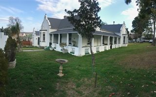 5 Bedroom House in Oatlands
