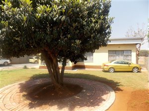 3 Bed House in Leondale
