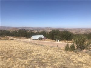 1462 m² Land available in Clarens