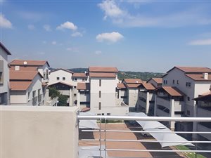 2 Bed Apartment in Sunninghill