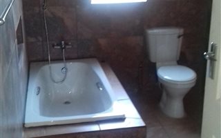 2 Bedroom House in Moregloed