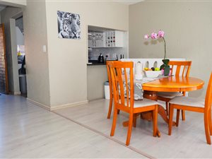 2 Bed Duplex in Glenvista