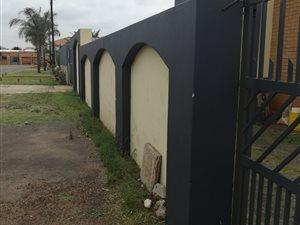3 Bed House in Lenasia