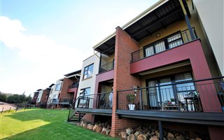 2 Bedroom Apartment in Glenvista