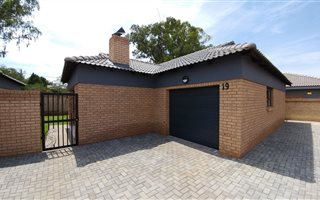 3 Bedroom Cluster in Baillie Park