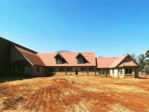1500 m² Office Space in Clubview
