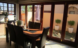 3 Bedroom Duplex in Raslouw