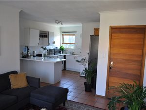 2 Bed Apartment in Sundowner