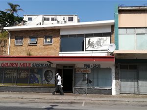 268 m² Commercial space in Richmond Hill