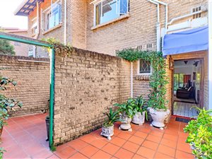 2 Bed Townhouse in Victory Park