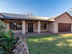 3 Bed House in The Meadows