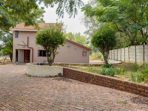8565 m² Farm in Glen Austin