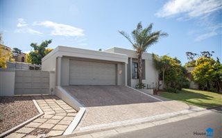 3 Bedroom House in Uitzicht