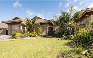 2 Bedroom House in Urban Village