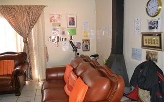 3 Bedroom House in Roodepan