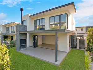 3 Bed House in Steyn City