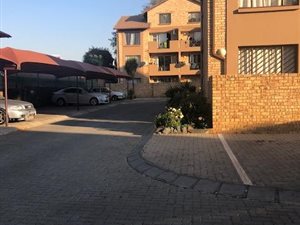2 Bed Cluster in Benoni Central