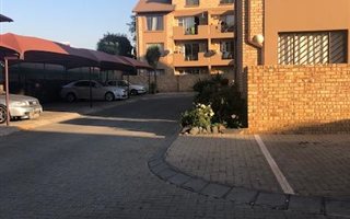 2 Bedroom Cluster in Benoni Central