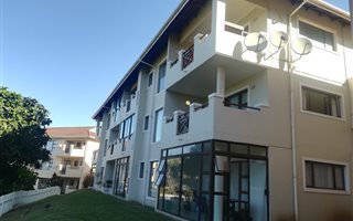 2 Bedroom Apartment in Shelly Beach
