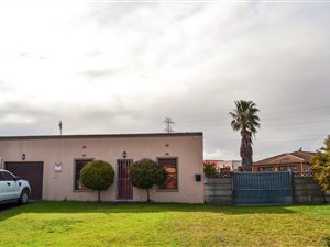 3 Bed House in Highbury