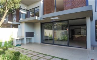 3 Bedroom Townhouse in Menlo Park