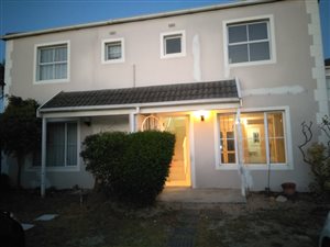 3 Bedroom Duplex in Pinelands