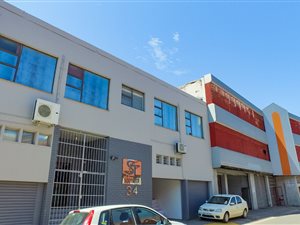 383 m² Commercial space in Stamford Hill