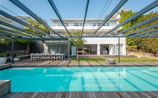5 Bedroom House in Camps Bay