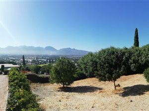 1180 m² Land available in Paarl Central East